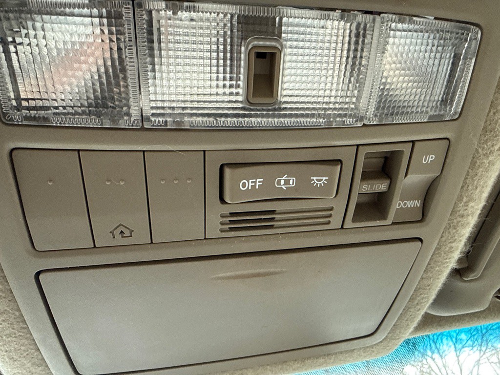 2013 Toyota Highlander Image 20