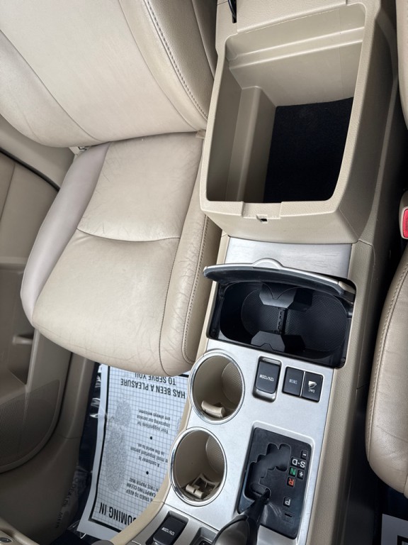 2013 Toyota Highlander Image 21