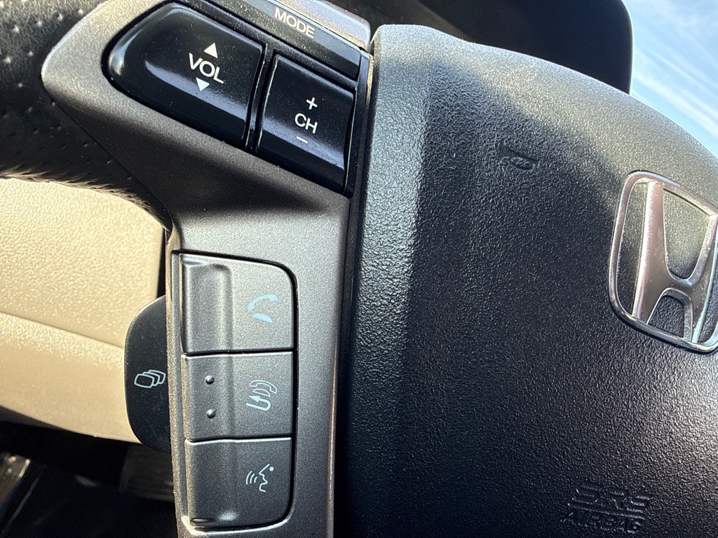 2016 Honda Odyssey Image 10