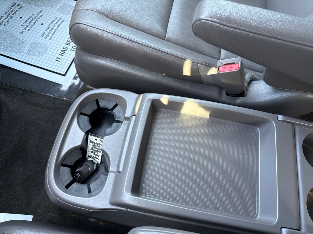 2016 Honda Odyssey Image 17