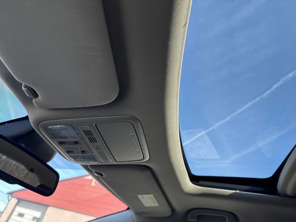 2016 Honda Odyssey Image 19