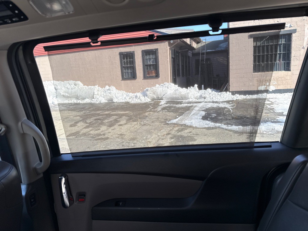 2016 Honda Odyssey Image 25