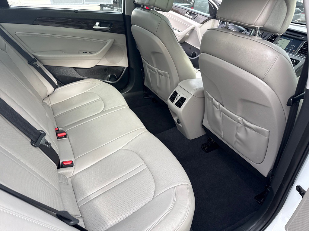 2016 Hyundai Sonata Image 28