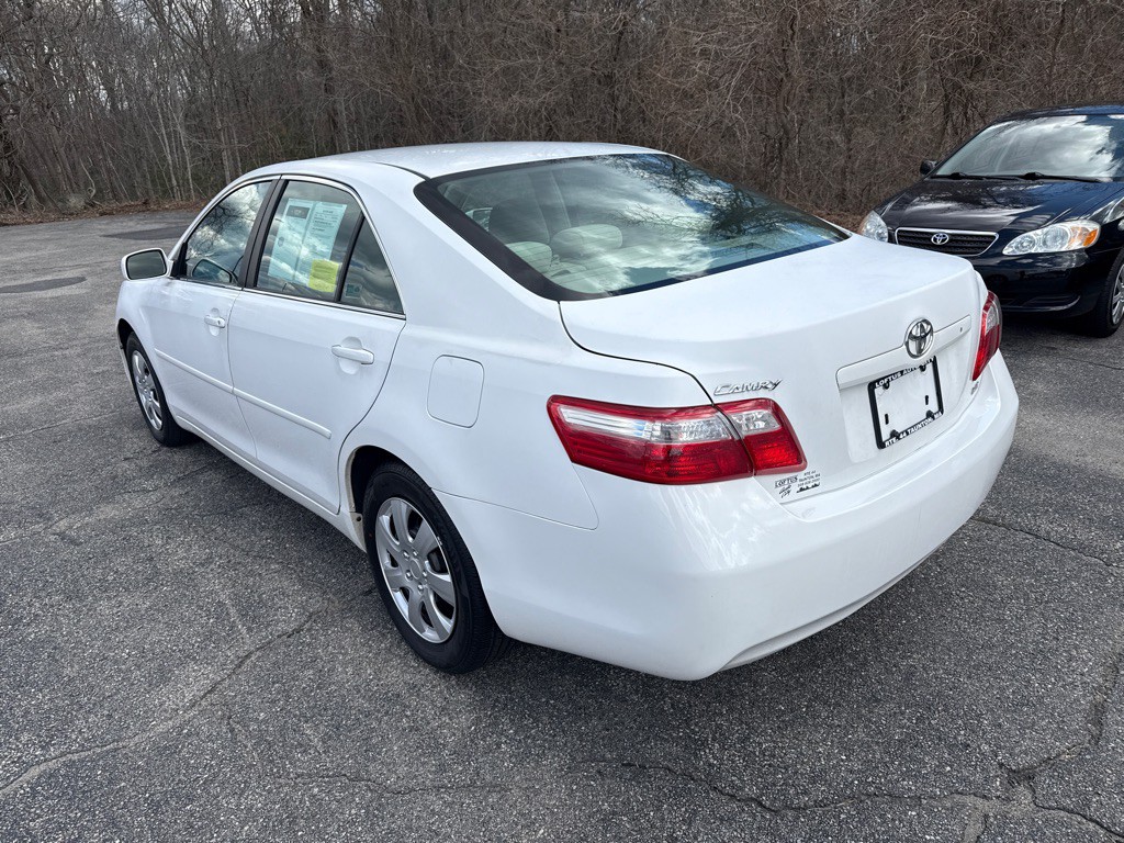 2009 Toyota Camry Image 4