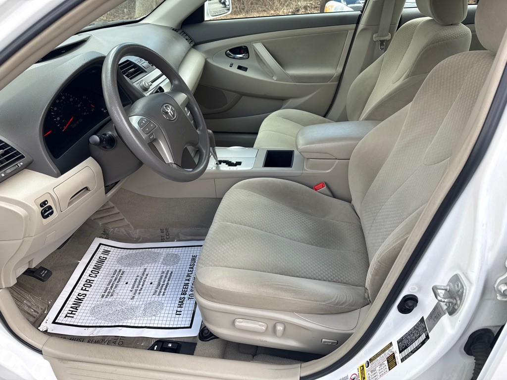2009 Toyota Camry Image 5