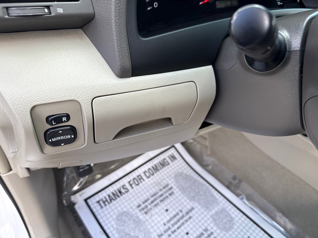 2009 Toyota Camry Image 7