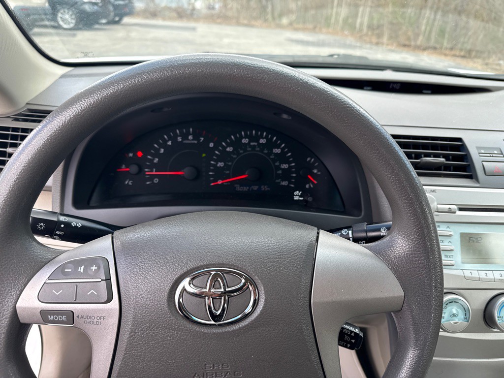2009 Toyota Camry Image 8