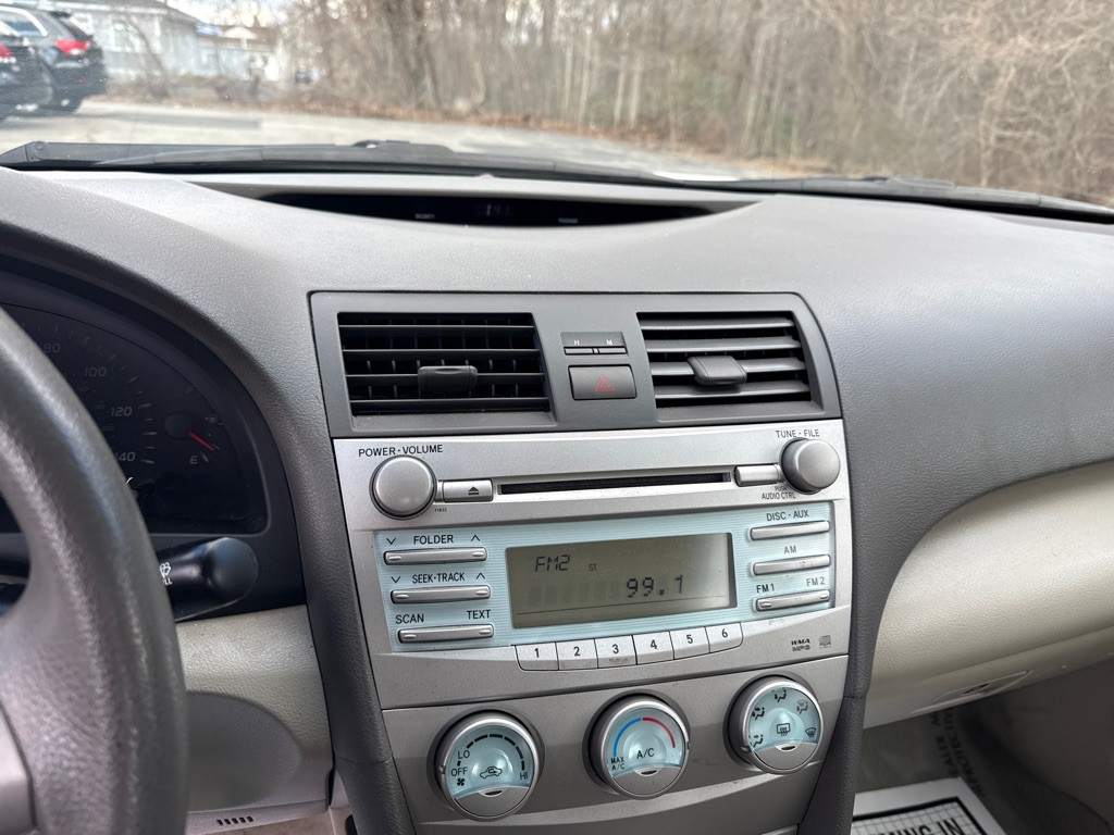 2009 Toyota Camry Image 9