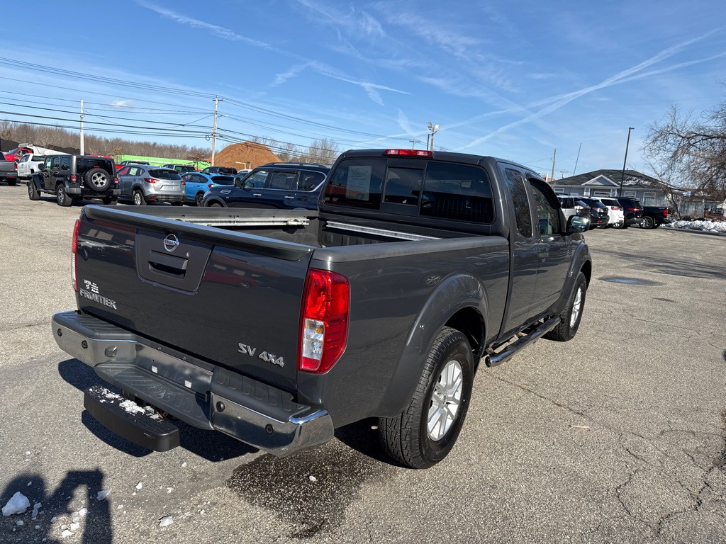 2015 Nissan Frontier Image 3