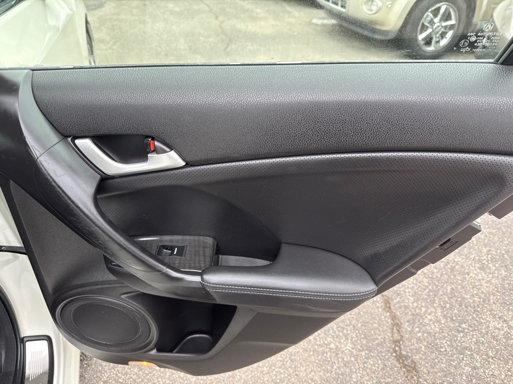 2011 Acura TSX Image 26