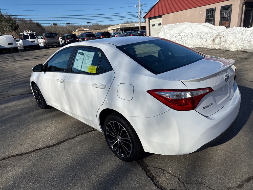2016 Toyota Corolla Image 4