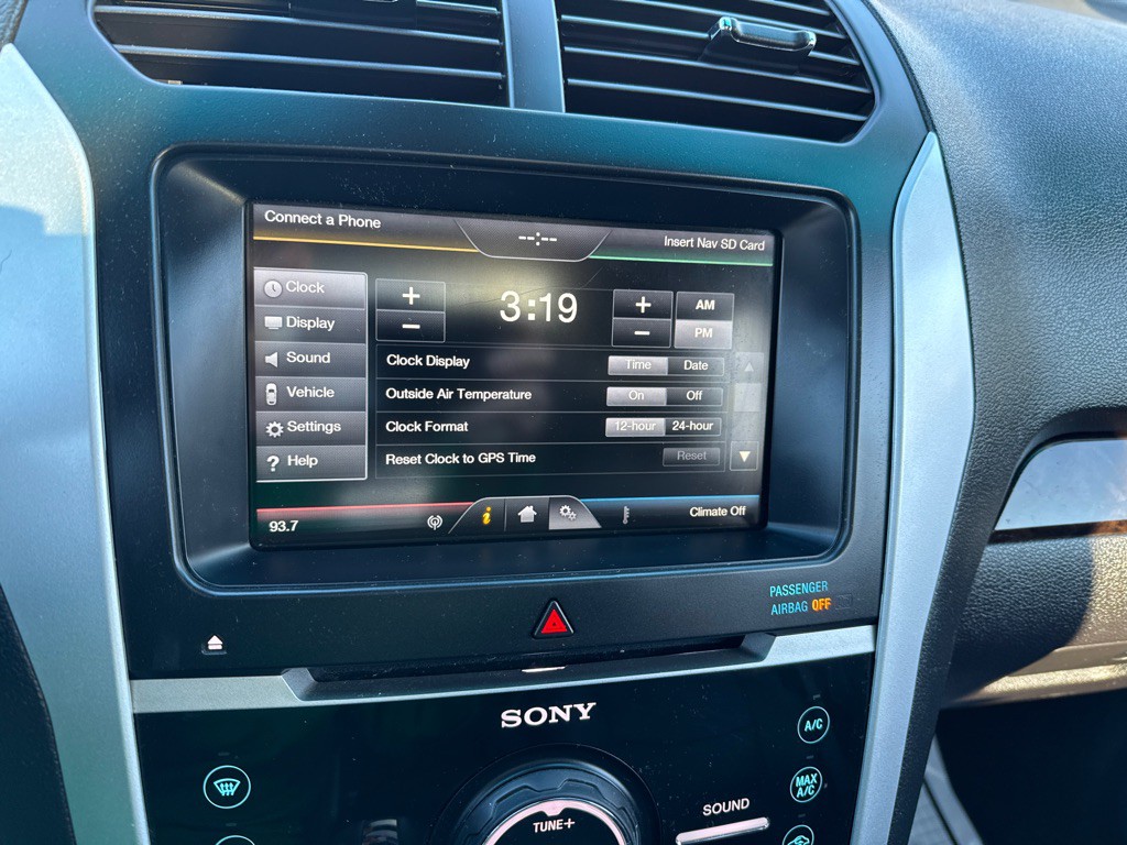 2015 Ford Explorer Image 15