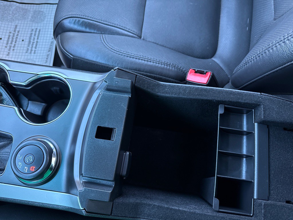 2015 Ford Explorer Image 20