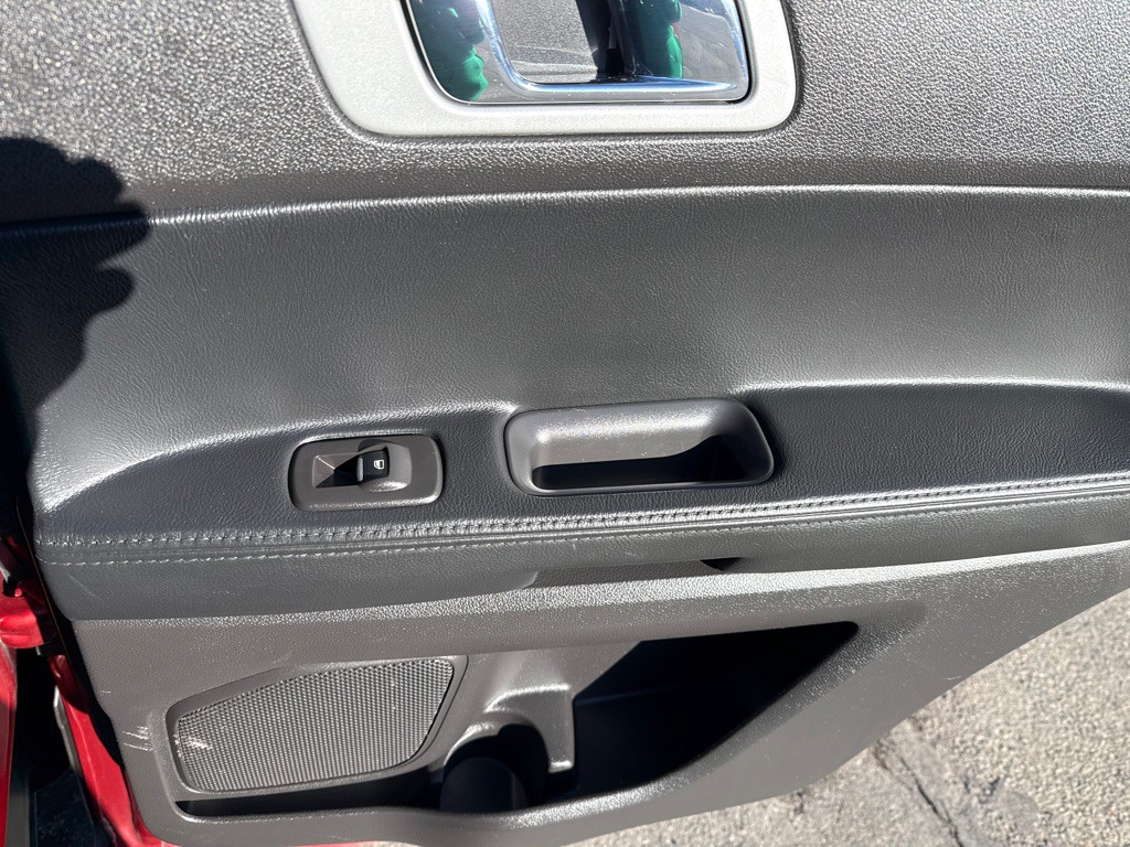 2015 Ford Explorer Image 30