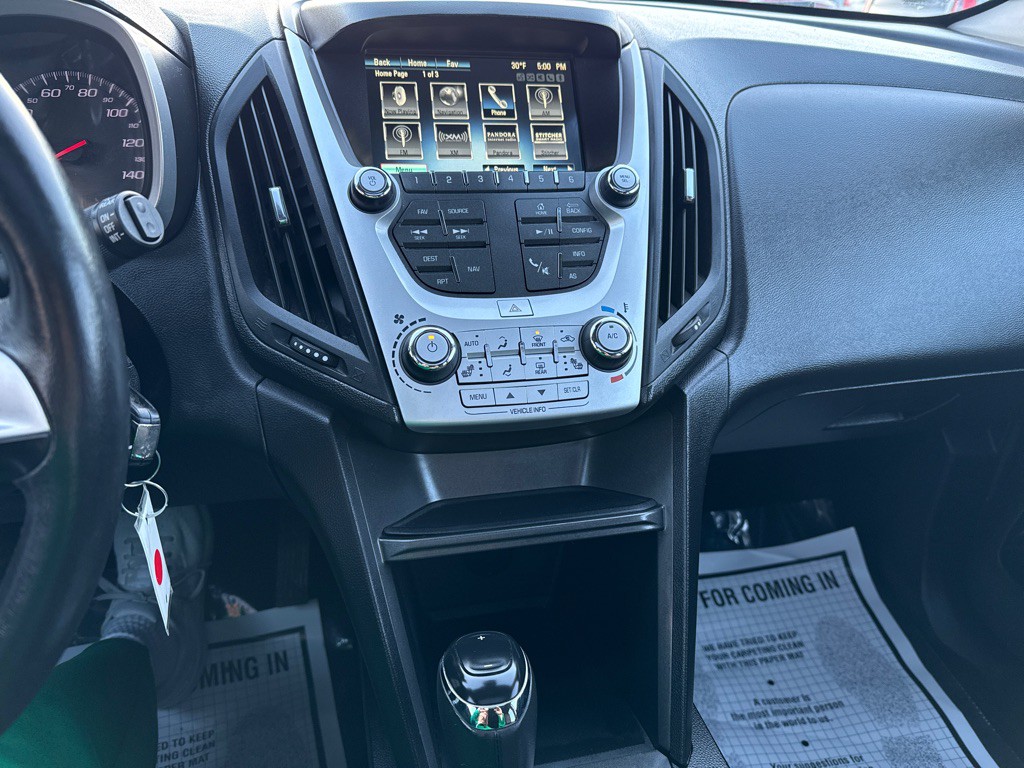 2016 Chevrolet Equinox Image 16