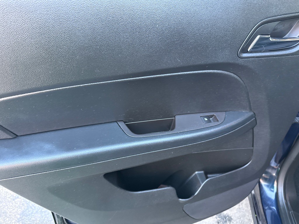 2016 Chevrolet Equinox Image 25