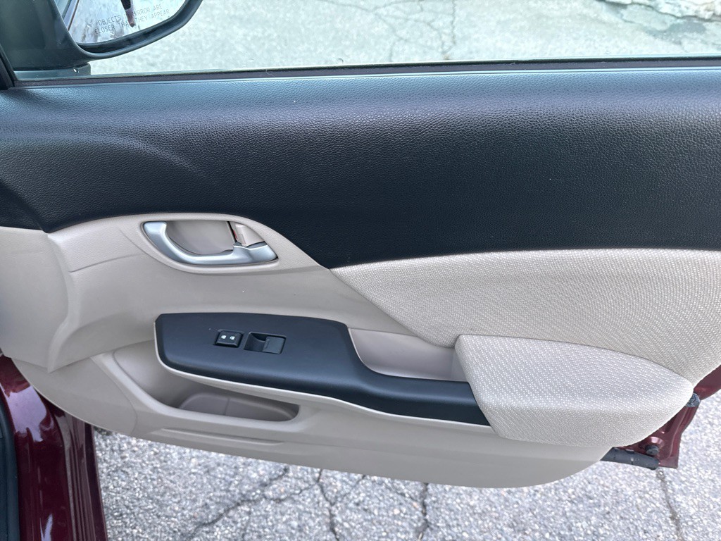 2013 Honda Civic Image 24