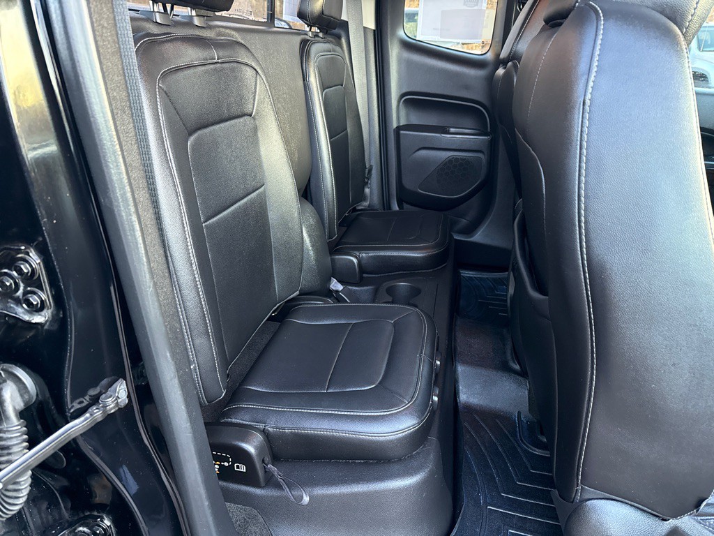 2016 GMC Canyon Image 26