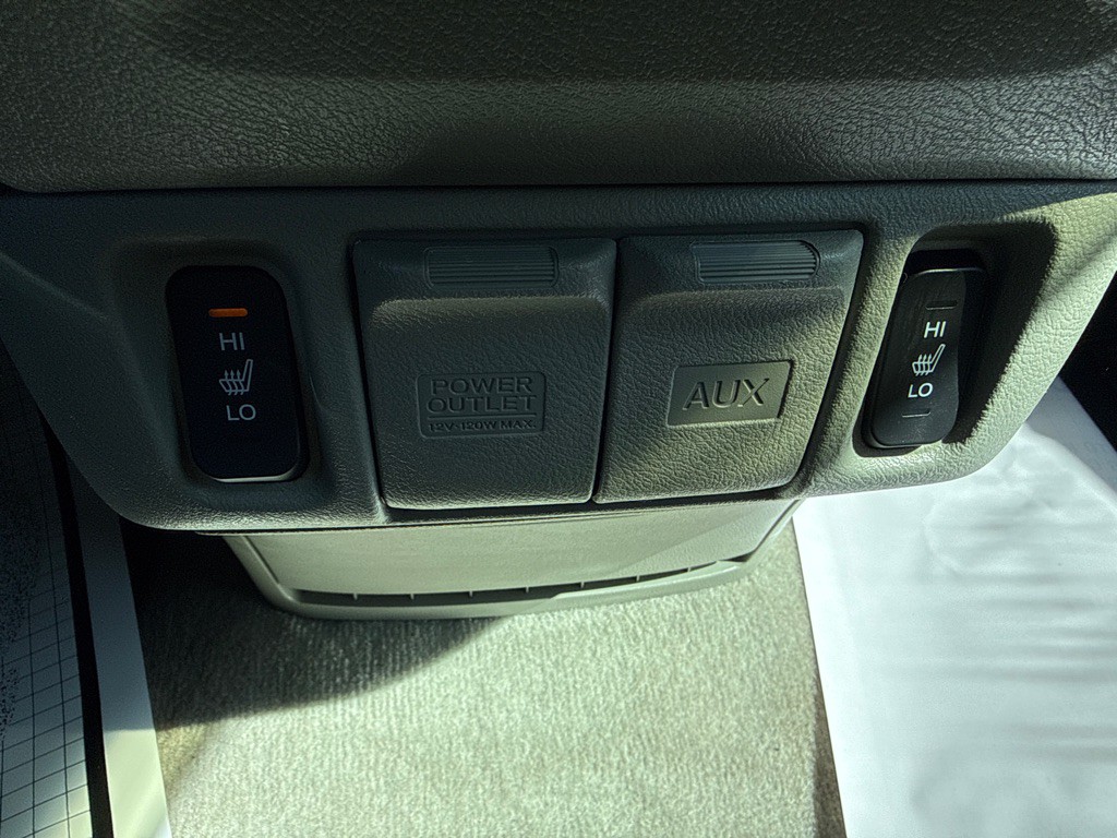 2010 Honda Odyssey Image 16