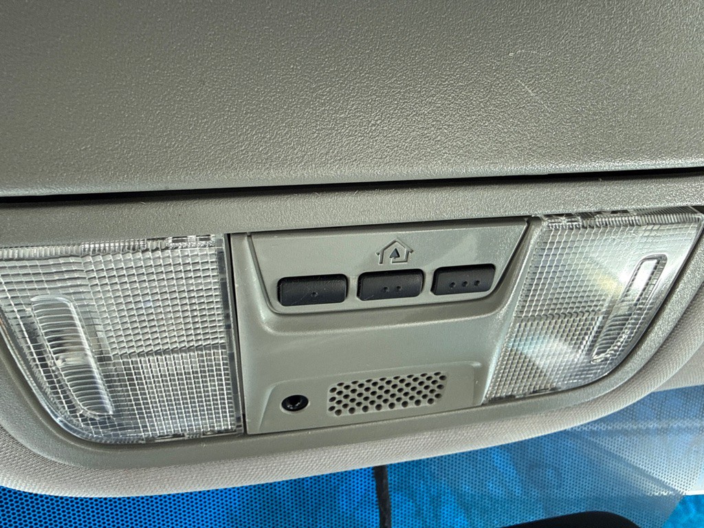 2010 Honda Odyssey Image 18