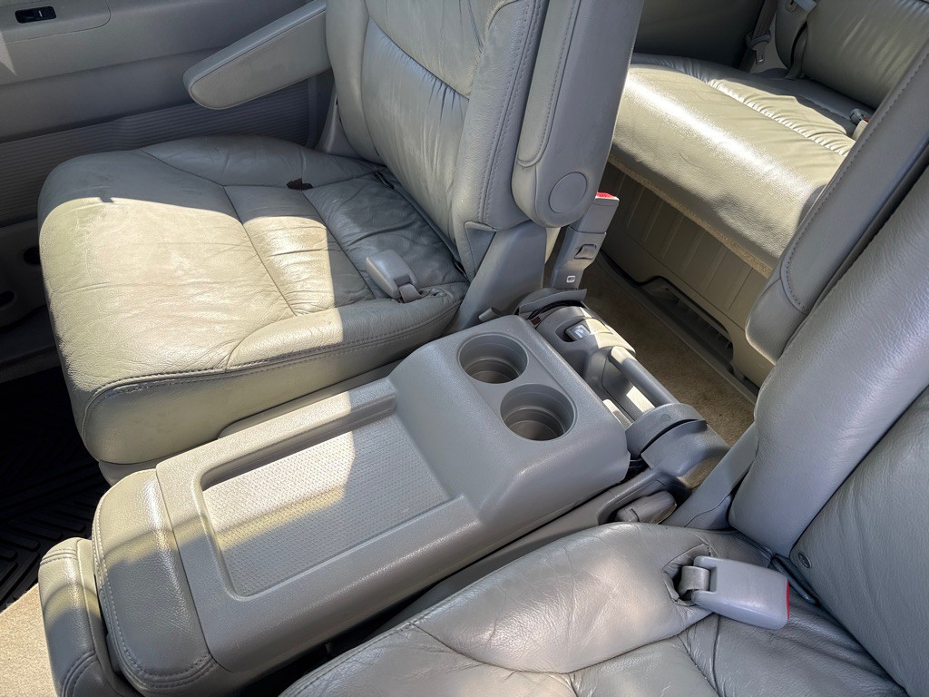 2010 Honda Odyssey Image 20