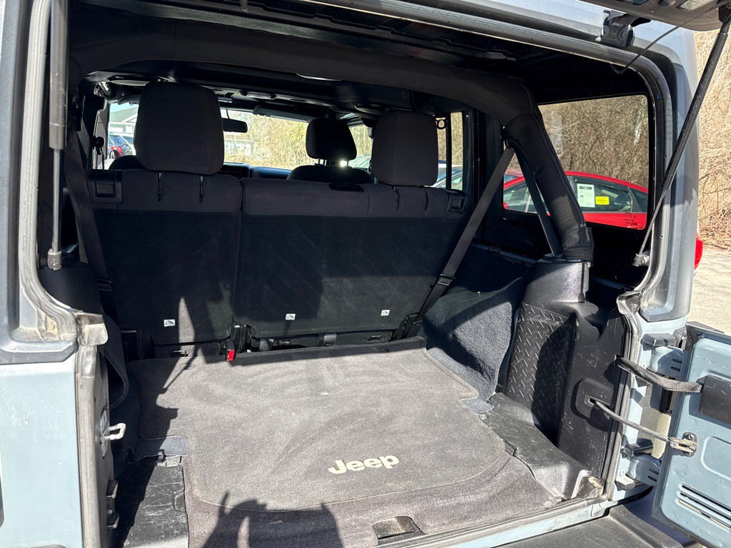 2014 Jeep Wrangler Unlimited Image 22