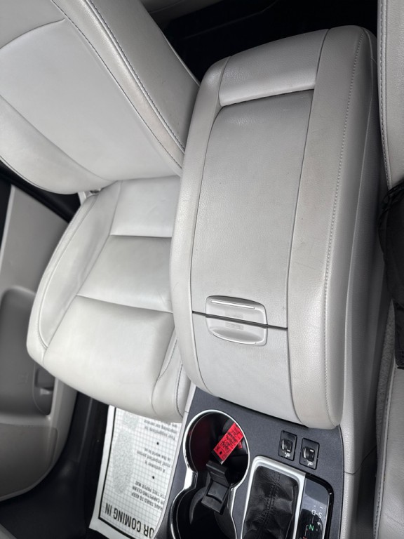 2017 Toyota Highlander Image 22