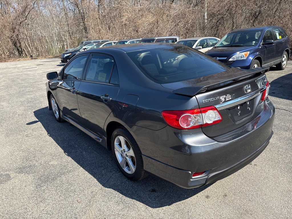 2012 Toyota Corolla Image 4