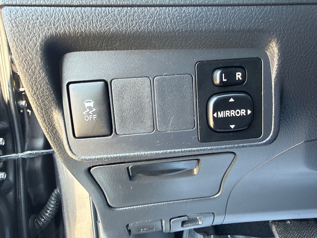 2012 Toyota Corolla Image 7