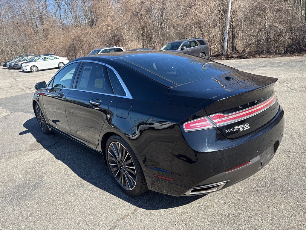 2016 Lincoln MKZ Image 4