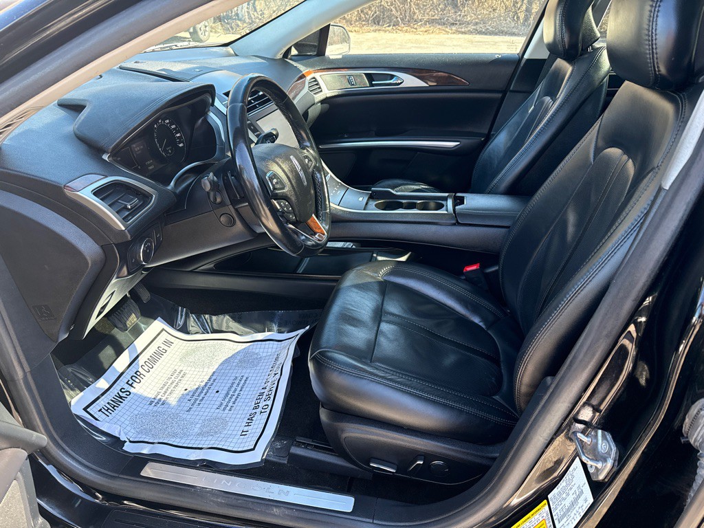 2016 Lincoln MKZ Image 5