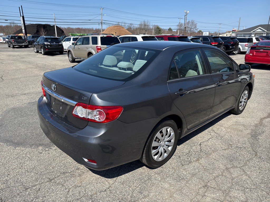 2012 Toyota Corolla Image 3