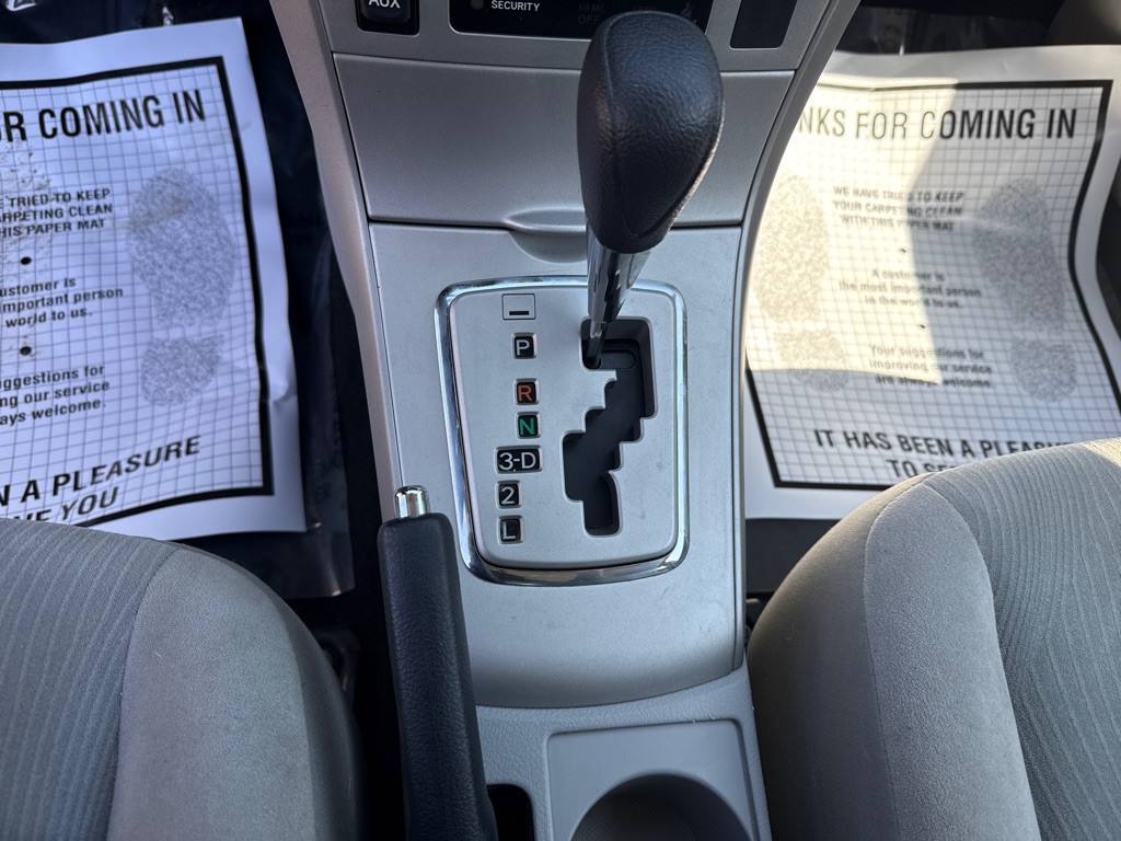 2012 Toyota Corolla Image 11