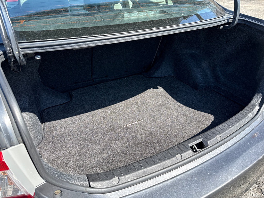 2012 Toyota Corolla Image 16