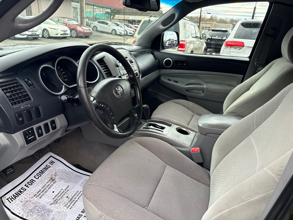 2010 Toyota Tacoma Image 6