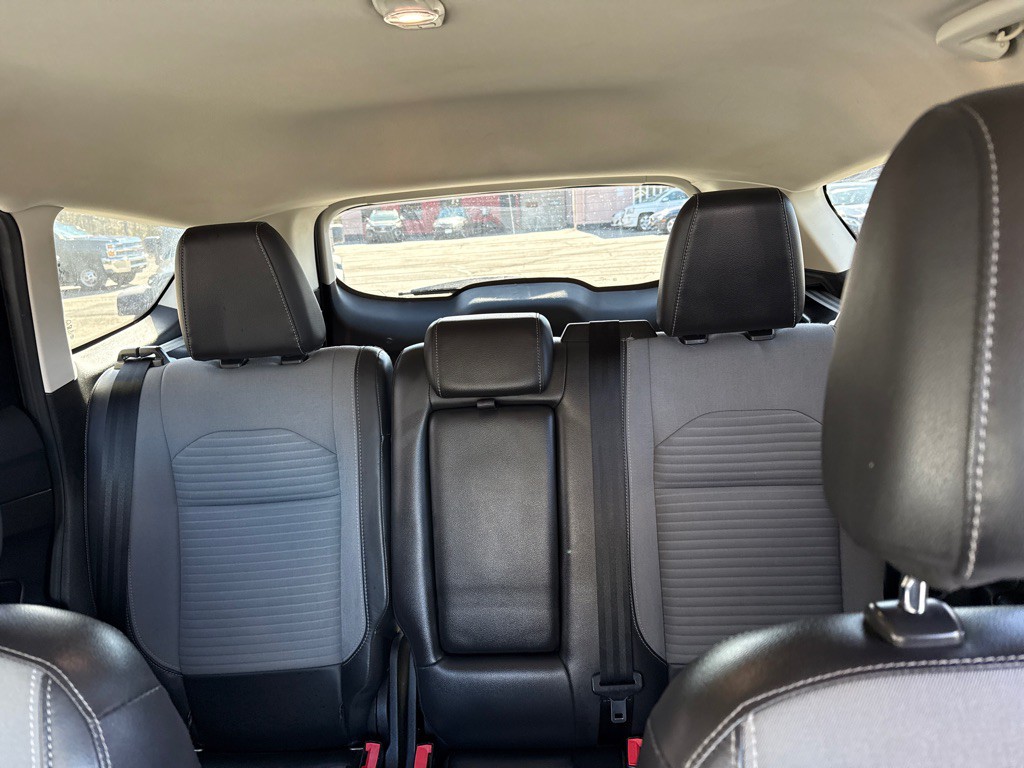 2017 Ford Escape Image 19