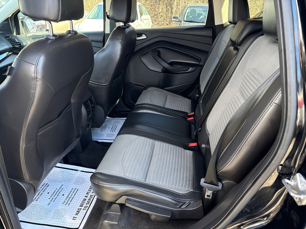 2017 Ford Escape Image 20