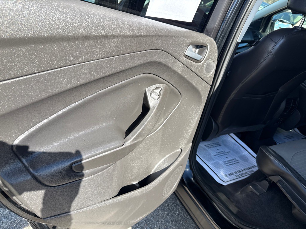 2017 Ford Escape Image 23