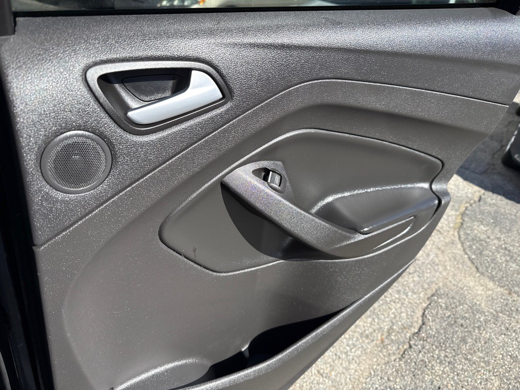 2017 Ford Escape Image 27