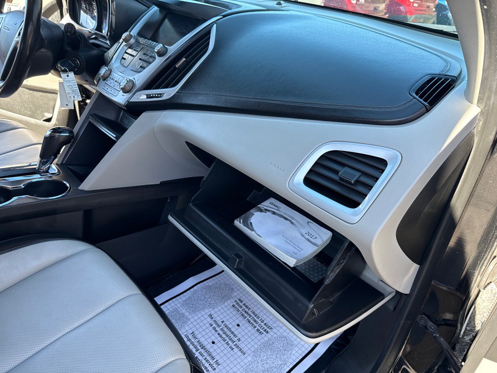 2017 GMC Terrain Image 29