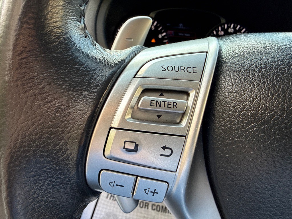 2017 Nissan Altima Image 10