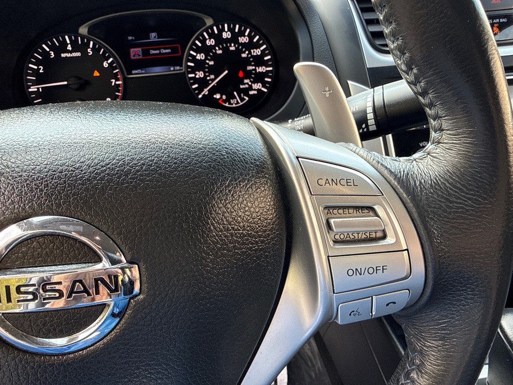 2017 Nissan Altima Image 11