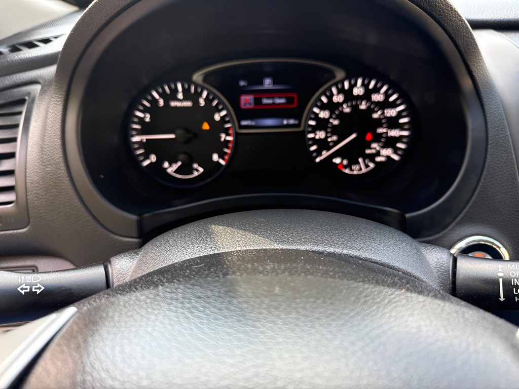 2017 Nissan Altima Image 12