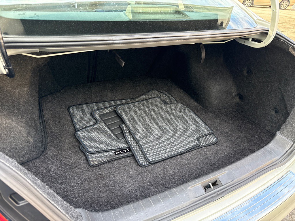 2017 Nissan Altima Image 25