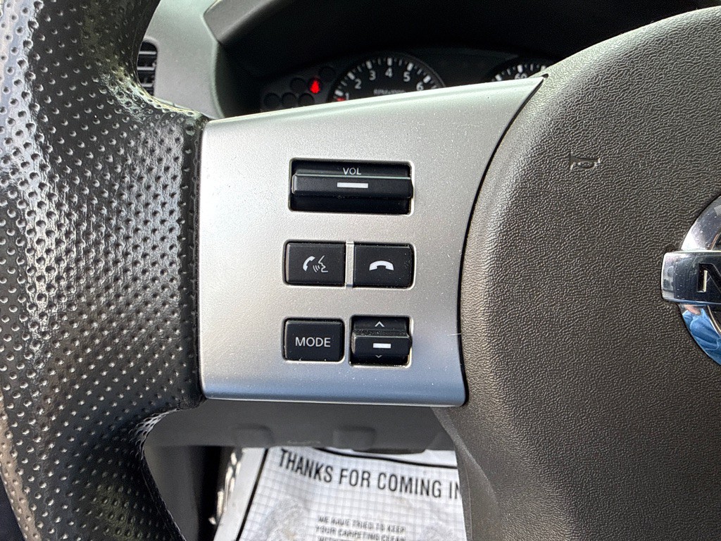 2021 Nissan Frontier Image 10