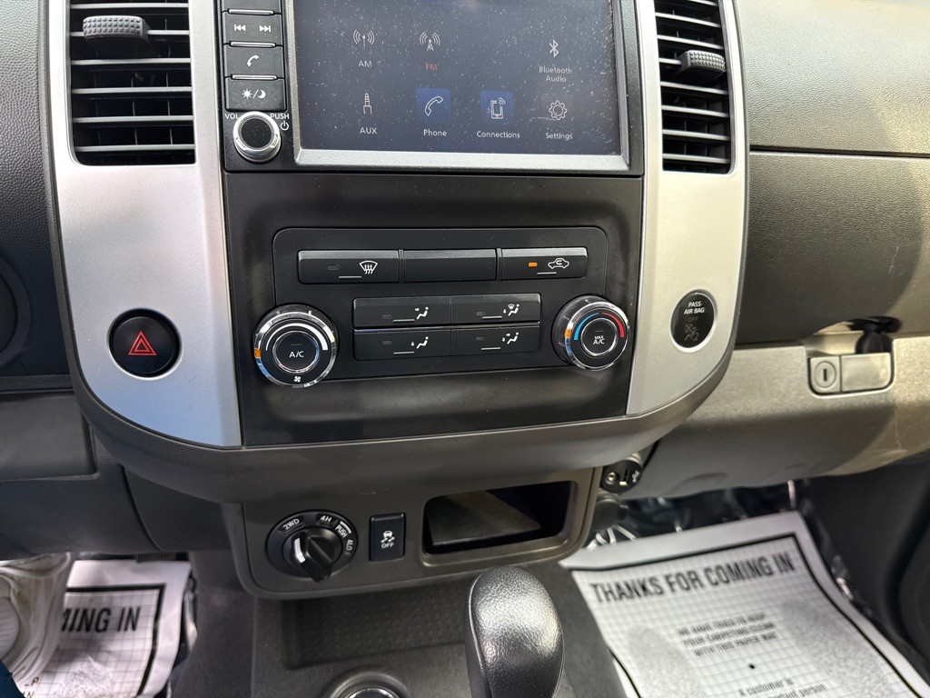 2021 Nissan Frontier Image 15