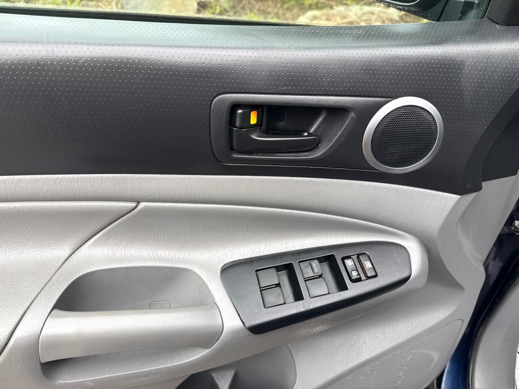 2012 Toyota Tacoma Image 7