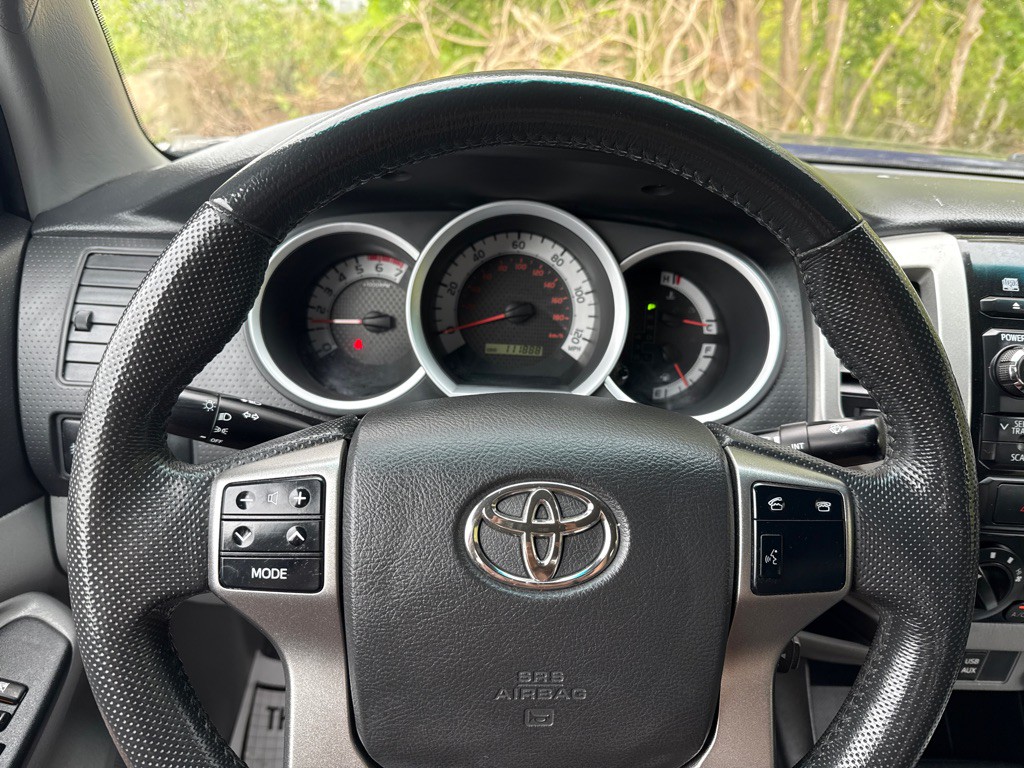 2012 Toyota Tacoma Image 9