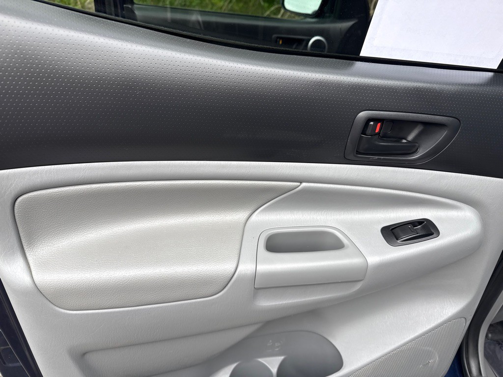 2012 Toyota Tacoma Image 26