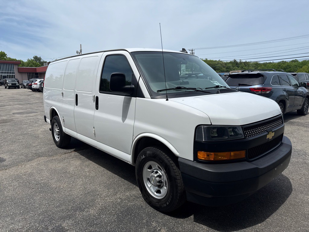 2021 Chevrolet Express Image 2